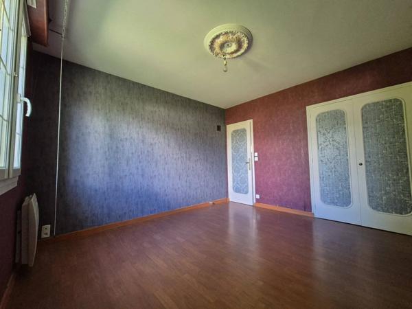 AHUILLE PAVILLON DE 112 M2 EN IMPASSE AVEC TERRAIN ARBORE de 600 m2 SANS  VIS A VIS
