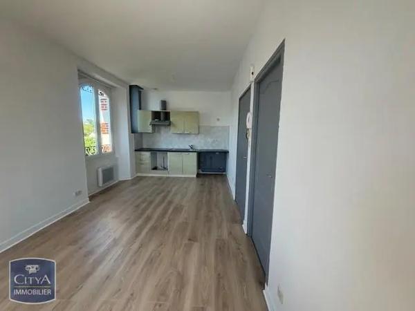 Appartement à louer 3 pièces 48.76m² Fontevraud-l'Abbaye (49590)