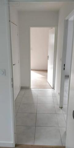 Location - Appartement Dol-de-Bretagne 35120 3 pièces 61 m 2