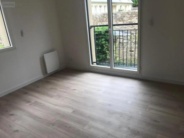 Location - Appartement Dol-de-Bretagne 35120 3 pièces 61 m 2
