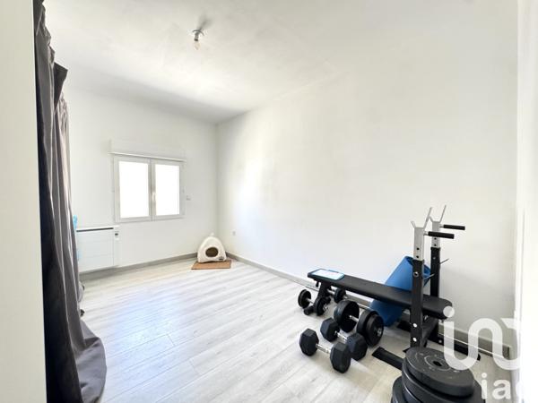 House for sale 4 rooms 110 m² Uchaud