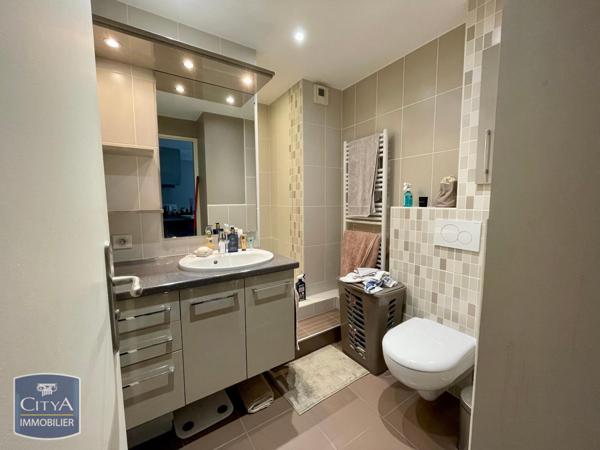 Appartement à louer 2 pièces 42.13m² Dijon (21000)
