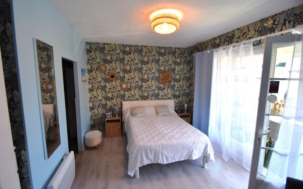 Maison à vendre    10 pièces •  Saint-Sever