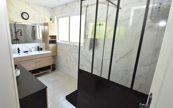 Maison à vendre    10 pièces •  Saint-Sever