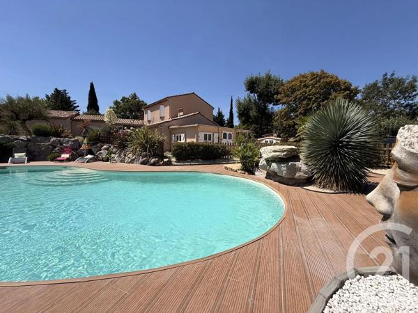 Maison à vendre  7 pièces - 177 m 2   PRIVAS  - 07