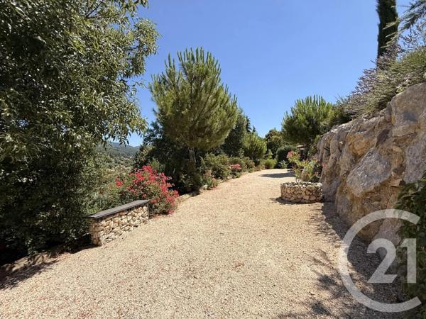 Maison à vendre  7 pièces - 177 m 2   PRIVAS  - 07
