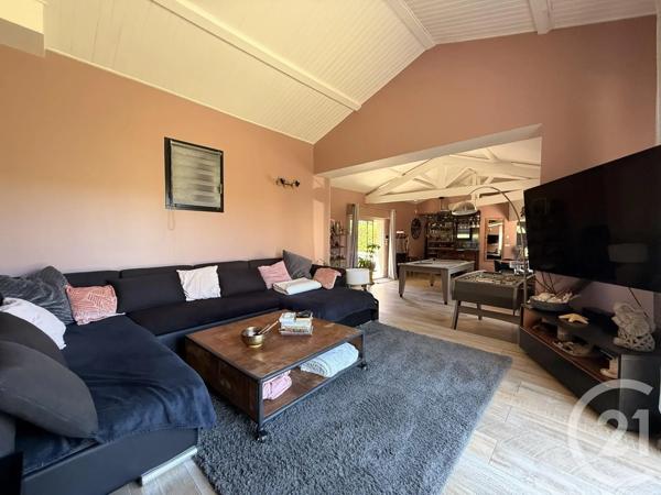 Maison à vendre  7 pièces - 177 m 2   PRIVAS  - 07