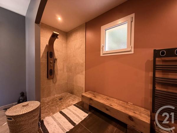 Maison à vendre  7 pièces - 177 m 2   PRIVAS  - 07