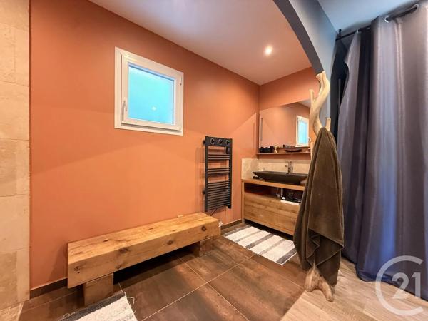 Maison à vendre  7 pièces - 177 m 2   PRIVAS  - 07