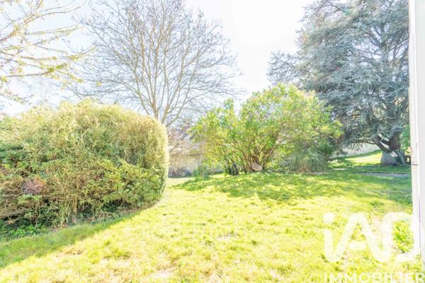 Maison à vendre 15 pièces 357 m² Mantes-la-Ville