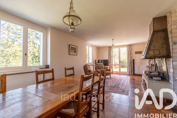 Maison à vendre 15 pièces 357 m² Mantes-la-Ville