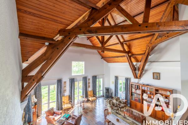 Maison à vendre 15 pièces 357 m² Mantes-la-Ville