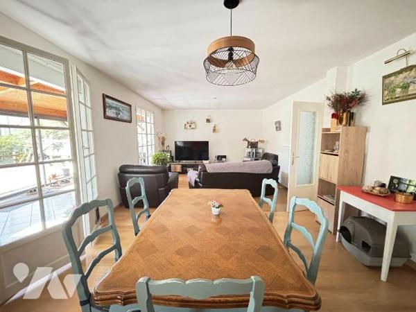 NOUVEAUTE - Etude Trente-Cinq Notaires 

A 10 min de SAINT-MALO, à proximité immédiate des co...