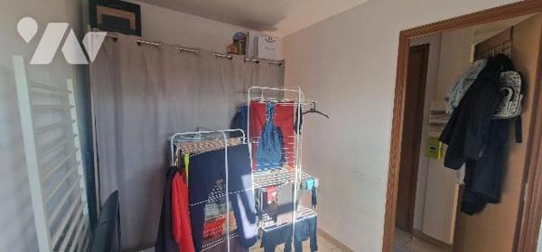 Immeuble de rapport sur la commune de CONDE SUR ESCAUT comprenant 3 logements : Un appartement ...