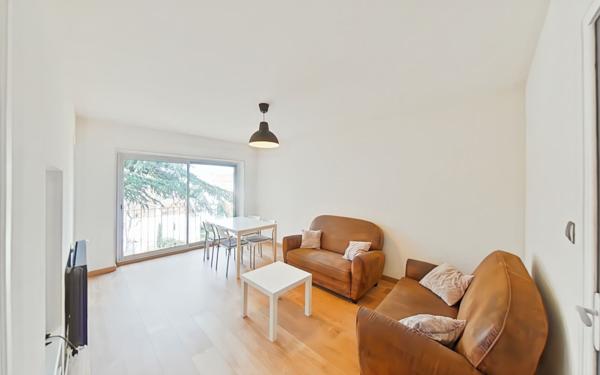 Appartement à louer    3 pièces •  Valence