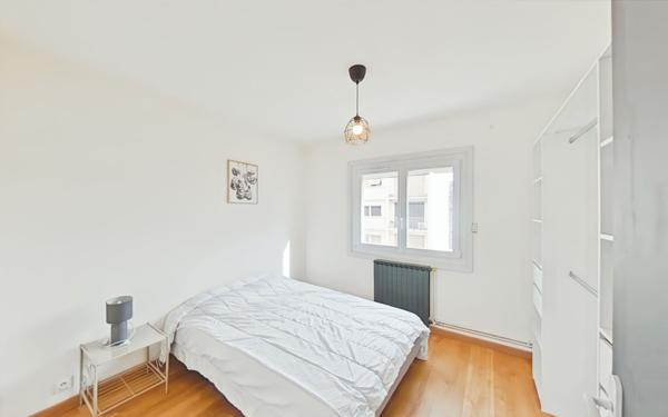 Appartement à louer    3 pièces •  Valence