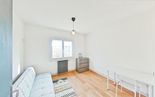 Appartement à louer    3 pièces •  Valence