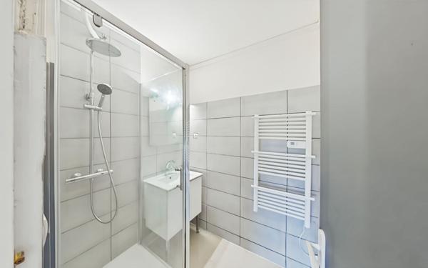 Appartement à louer    3 pièces •  Valence