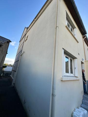 Maison de ville avec extérieur