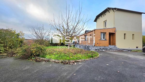 Maison d'exception de 189m², individuelle, habitable de plain pied, grand garage, terrasse, jardin