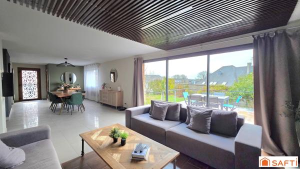 Maison d'exception de 189m², individuelle, habitable de plain pied, grand garage, terrasse, jardin