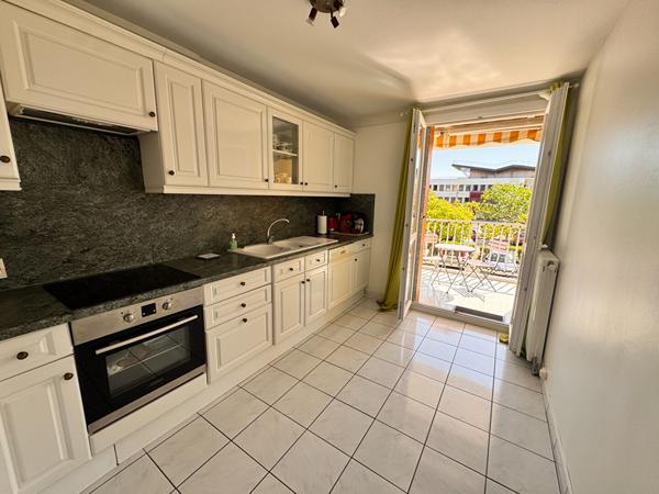 33310 LORMONT - Appartement 4 pièces de 78.30m2 avec grande terrasse à vendre