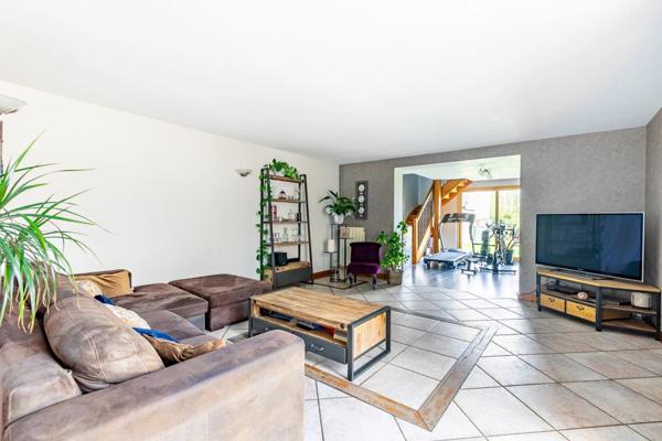 Vente Maison 5 pièces 136 m2 à Montmacq
