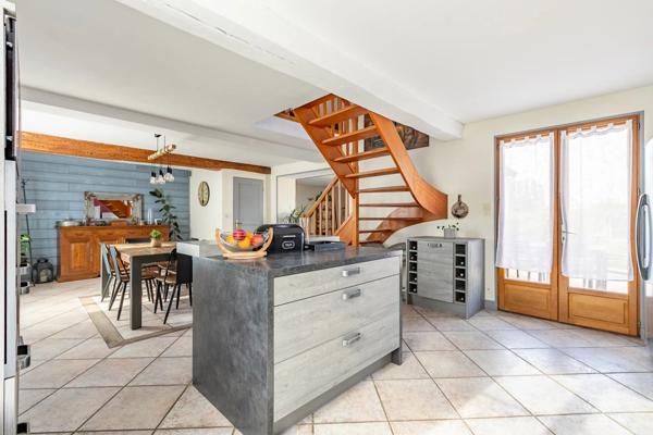Vente Maison 5 pièces 136 m2 à Montmacq