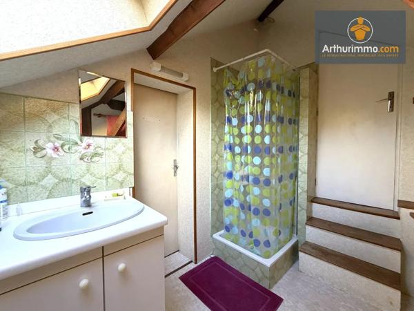 Vente                                                      Maison
                        
                     7 pièces                      137 m2                     à Compiègne