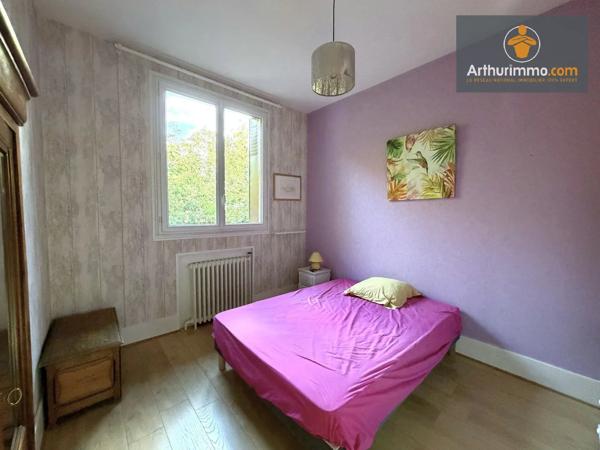 Vente                                                      Maison
                        
                     7 pièces                      137 m2                     à Compiègne
