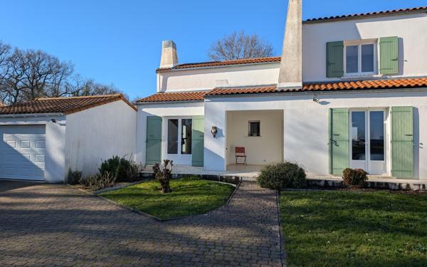 Maison à vendre    5 pièces •  Médis