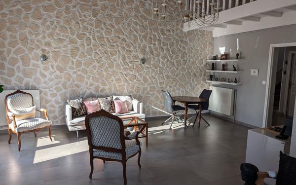 Maison à vendre    5 pièces •  Médis