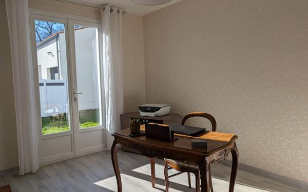 Maison à vendre    5 pièces •  Médis