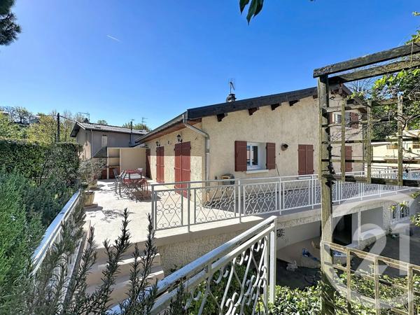 Maison à vendre  7 pièces - 180 m 2   VIENNE  - 38