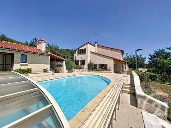 Maison à vendre  6 pièces - 160 m 2   CLERMONT FERRAND  - 63