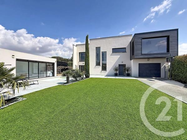 Maison à vendre  6 pièces - 160 m 2   CLERMONT FERRAND  - 63