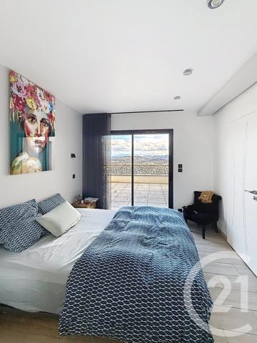 Maison à vendre  6 pièces - 160 m 2   CLERMONT FERRAND  - 63