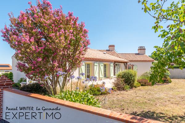 Maison d'architecte 135m², 3 chambres + annexe 125m²