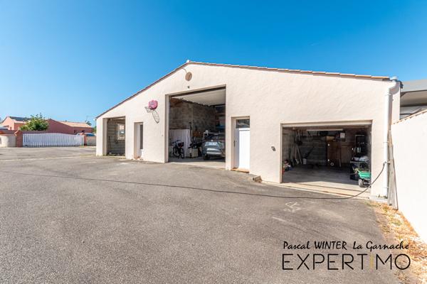 Maison d'architecte 135m², 3 chambres + annexe 125m²
