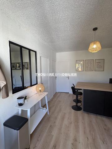 44120 VERTOU Appartement Vertou 2 pièce(s) 41.5 m2 + Cour + Garage rangement Proche bords de Sèvre.