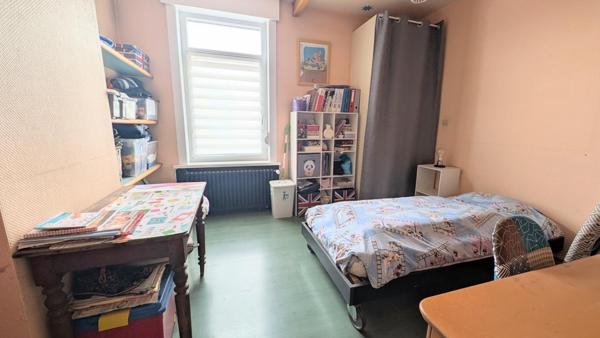 Maison à ROUBAIX, 59100 - 5 pièces 157m²