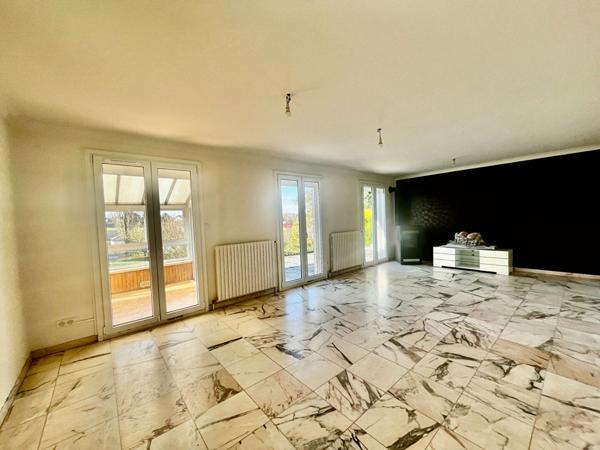 Magnifique Maison à Vittel Proche du Parc