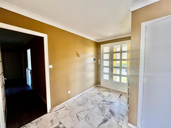 Magnifique Maison à Vittel Proche du Parc