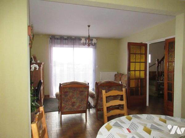 MAISON 4 CHAMBRES + HANGAR + 1,5 HECTARE