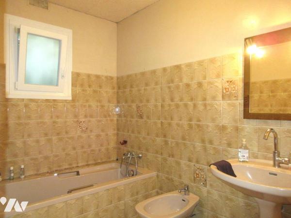 MAISON 4 CHAMBRES + HANGAR + 1,5 HECTARE