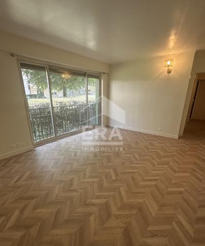 Appartement Paris 2 pièce(s) 44.40 m2