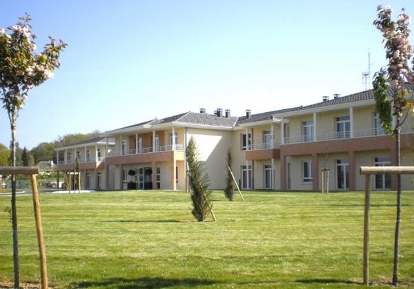 INVESTISSEMENT LOCATIF – CHARLEVILLE MEZIERES- Résidence Ehpad Emeis Patrice Groff - 7.83  de rentabilité.