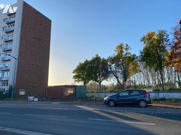 Terrain en vente à DOUAI