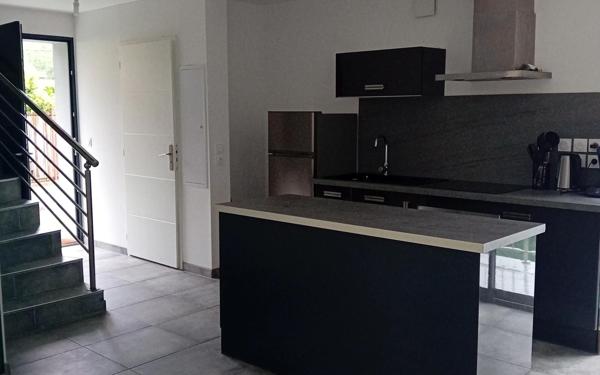 Maison à louer    5 pièces •  Rumilly