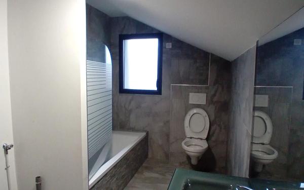 Maison à louer    5 pièces •  Rumilly